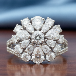 Cluster diamond rings
