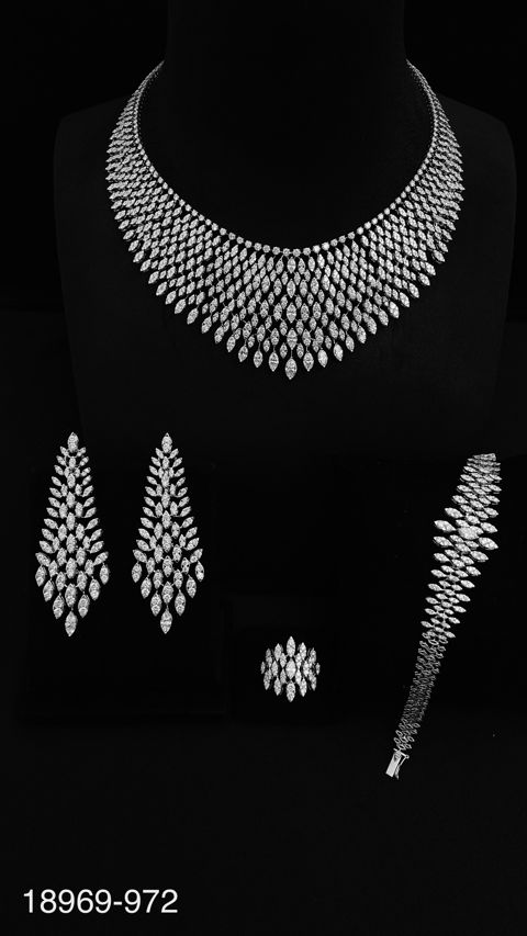 Diamond Set 18969-72